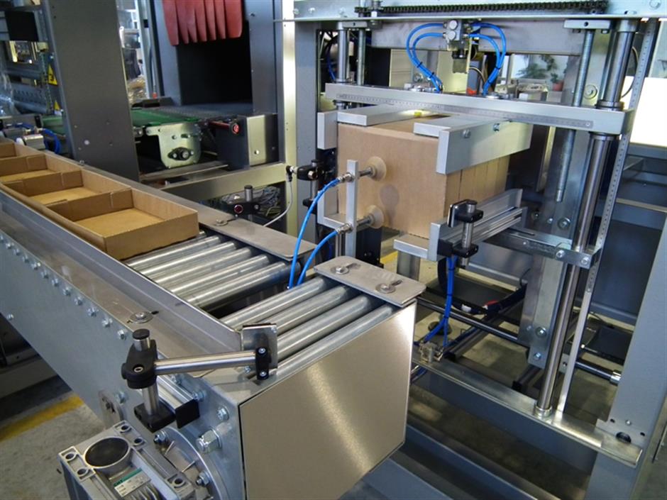 Carton erectors and carton sealers